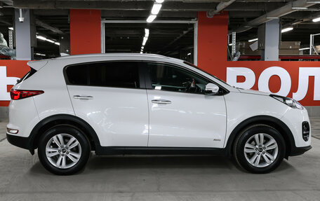 KIA Sportage IV рестайлинг, 2018 год, 2 637 000 рублей, 4 фотография