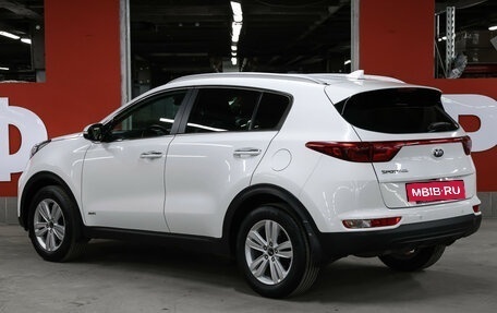 KIA Sportage IV рестайлинг, 2018 год, 2 637 000 рублей, 8 фотография