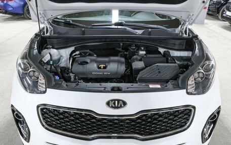 KIA Sportage IV рестайлинг, 2018 год, 2 637 000 рублей, 10 фотография