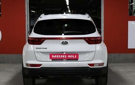 KIA Sportage IV рестайлинг, 2018 год, 2 637 000 рублей, 7 фотография