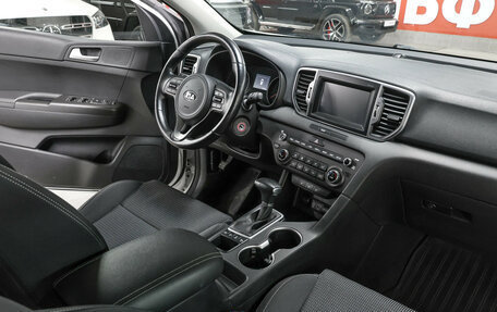 KIA Sportage IV рестайлинг, 2018 год, 2 637 000 рублей, 12 фотография