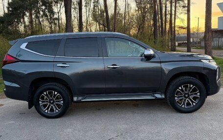 Mitsubishi Pajero Sport III рестайлинг, 2022 год, 2 975 000 рублей, 5 фотография