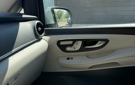 Mercedes-Benz V-Класс, 2015 год, 3 000 000 рублей, 6 фотография