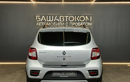 Renault Sandero II рестайлинг, 2017 год, 1 020 000 рублей, 5 фотография