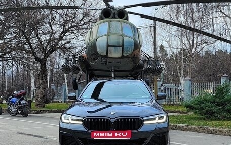 BMW 5 серия, 2020 год, 4 990 000 рублей, 2 фотография