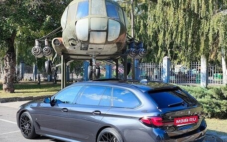 BMW 5 серия, 2020 год, 4 990 000 рублей, 3 фотография