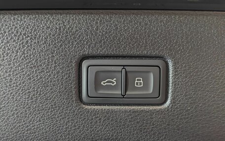 Audi Q7, 2025 год, 13 200 000 рублей, 18 фотография