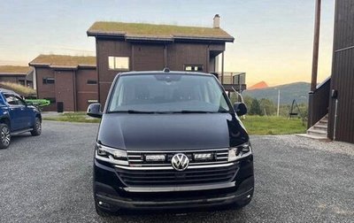 Volkswagen Multivan T6 рестайлинг, 2023 год, 4 560 000 рублей, 1 фотография