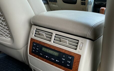 Toyota Land Cruiser 200, 2012 год, 3 199 000 рублей, 29 фотография