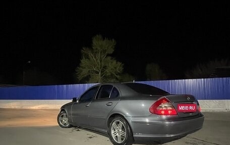 Mercedes-Benz E-Класс, 2007 год, 1 300 000 рублей, 15 фотография
