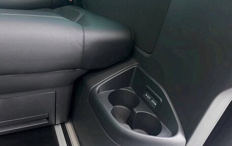 Volkswagen Multivan T6 рестайлинг, 2023 год, 4 560 000 рублей, 21 фотография