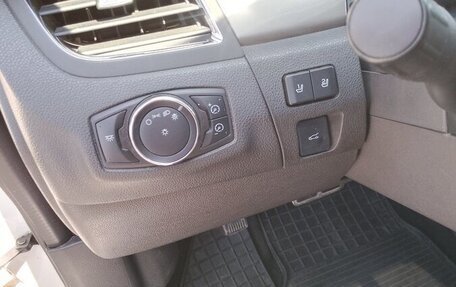 Ford Edge II рестайлинг, 2011 год, 1 900 000 рублей, 22 фотография