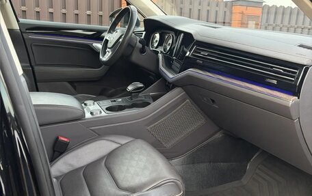 Volkswagen Touareg III, 2020 год, 4 690 000 рублей, 11 фотография