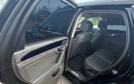 Volkswagen Touareg III, 2020 год, 4 690 000 рублей, 15 фотография
