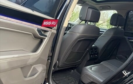 Volkswagen Touareg III, 2020 год, 4 690 000 рублей, 14 фотография