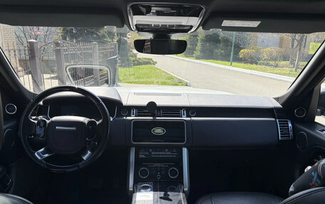 Land Rover Range Rover IV рестайлинг, 2018 год, 5 900 000 рублей, 5 фотография