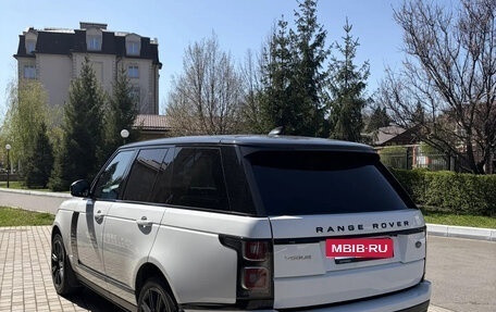 Land Rover Range Rover IV рестайлинг, 2018 год, 5 900 000 рублей, 3 фотография