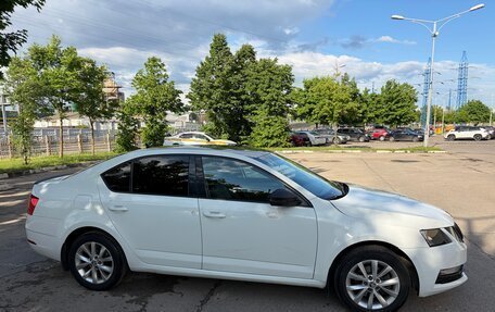 Skoda Octavia, 2019 год, 900 000 рублей, 2 фотография