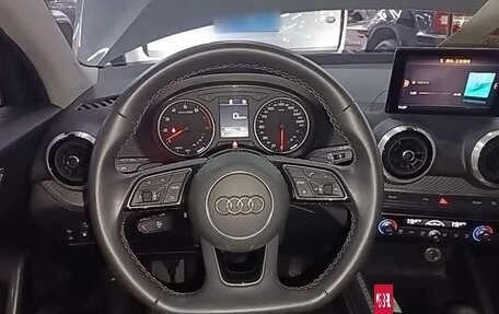 Audi Q2 I, 2023 год, 1 800 000 рублей, 12 фотография
