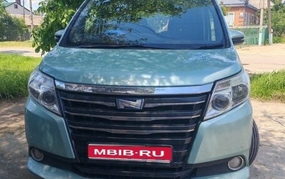 Toyota Noah III, 2014 год, 1 650 000 рублей, 1 фотография