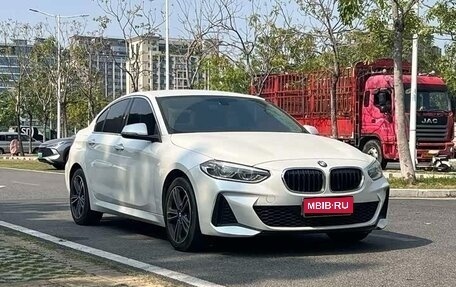 BMW 1 серия, 2023 год, 1 480 000 рублей, 1 фотография