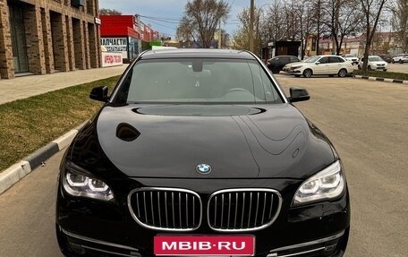 BMW 7 серия, 2014 год, 2 200 000 рублей, 1 фотография
