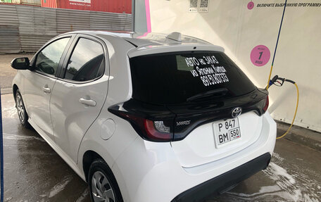 Toyota Yaris, 2021 год, 1 199 000 рублей, 5 фотография