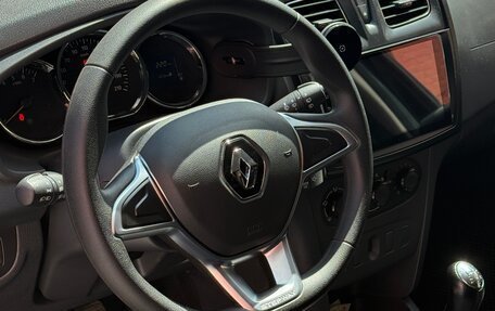 Renault Logan II, 2014 год, 699 000 рублей, 11 фотография