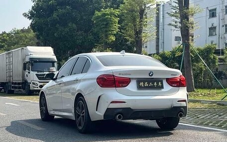 BMW 1 серия, 2023 год, 1 480 000 рублей, 7 фотография