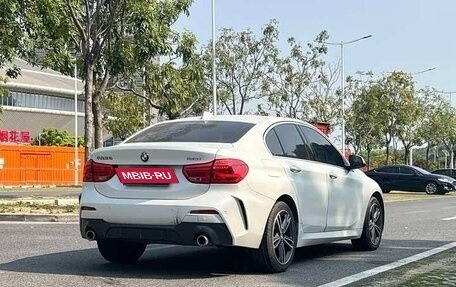 BMW 1 серия, 2023 год, 1 480 000 рублей, 4 фотография