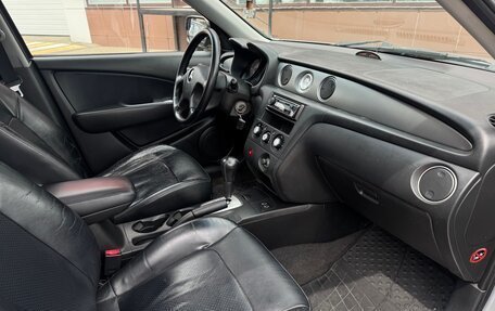 Mitsubishi Outlander III рестайлинг 3, 2004 год, 699 000 рублей, 9 фотография