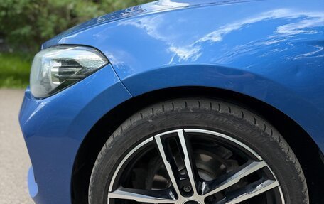 BMW 1 серия, 2018 год, 1 900 000 рублей, 19 фотография