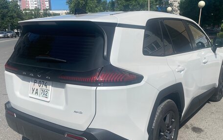 Toyota RAV4, 2026 год, 4 200 000 рублей, 12 фотография