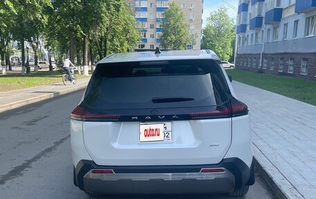 Toyota RAV4, 2026 год, 4 200 000 рублей, 16 фотография