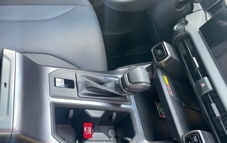Toyota RAV4, 2026 год, 4 200 000 рублей, 26 фотография