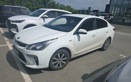 KIA Rio IV, 2018 год, 1 392 000 рублей, 6 фотография