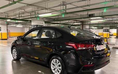 Hyundai Solaris II рестайлинг, 2018 год, 970 000 рублей, 2 фотография