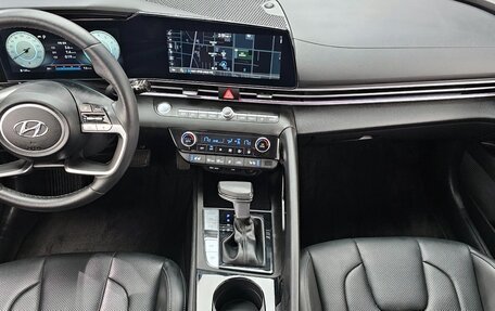 Hyundai Avante, 2023 год, 1 670 000 рублей, 9 фотография