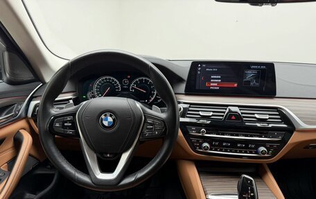BMW 5 серия, 2017 год, 3 750 000 рублей, 14 фотография