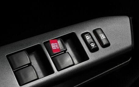 Toyota RAV4, 2016 год, 2 199 900 рублей, 11 фотография