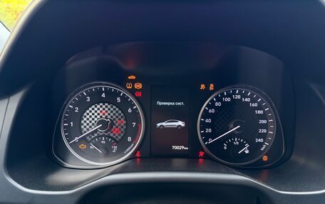 Hyundai Elantra VI рестайлинг, 2019 год, 2 000 000 рублей, 10 фотография