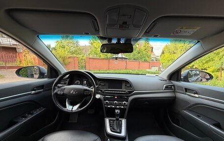 Hyundai Elantra VI рестайлинг, 2019 год, 2 000 000 рублей, 9 фотография