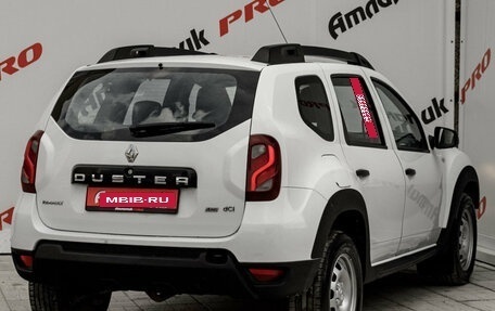 Renault Duster I рестайлинг, 2017 год, 890 000 рублей, 6 фотография