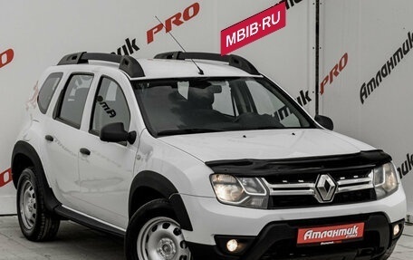 Renault Duster I рестайлинг, 2017 год, 890 000 рублей, 3 фотография