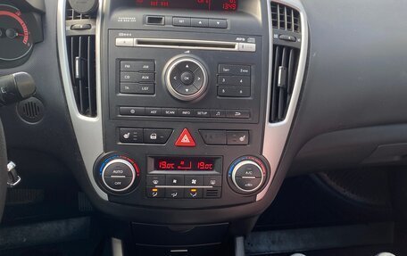 KIA cee'd I рестайлинг, 2011 год, 730 000 рублей, 18 фотография