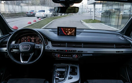 Audi Q7, 2018 год, 3 800 000 рублей, 10 фотография