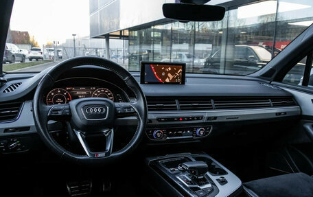 Audi Q7, 2018 год, 3 800 000 рублей, 11 фотография