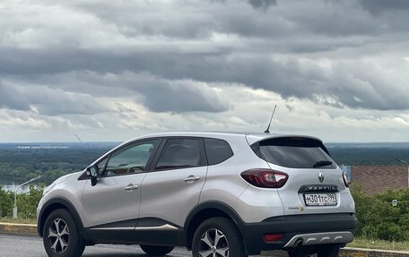 Renault Kaptur I рестайлинг, 2020 год, 1 625 000 рублей, 4 фотография