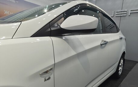 Hyundai Solaris II рестайлинг, 2015 год, 850 000 рублей, 7 фотография