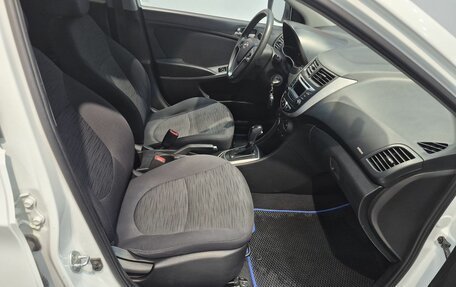 Hyundai Solaris II рестайлинг, 2015 год, 850 000 рублей, 19 фотография